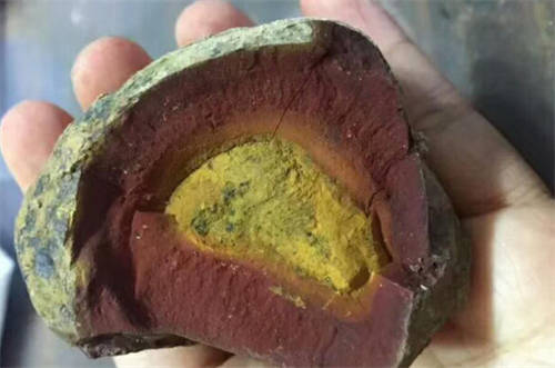 石紅壺與石黃壺的區別1