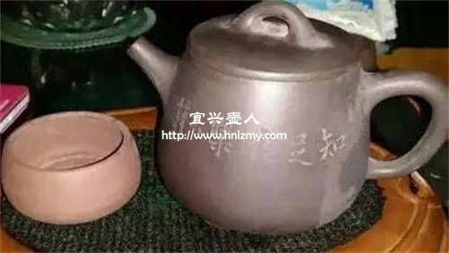 紫砂壺開壺用開水熱泛白還能用嗎