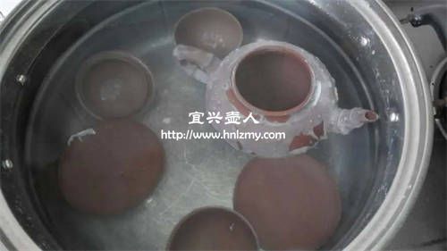 紫砂壺開壺用開水熱泛白還能用嗎