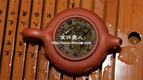 用紫砂壺泡茶對(duì)水質(zhì)有要求嗎