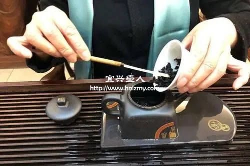 紫砂壺開壺后還是有味道怎么回事