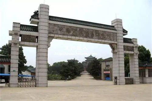 去宜興購(gòu)買紫砂壺需要哪些事項(xiàng)