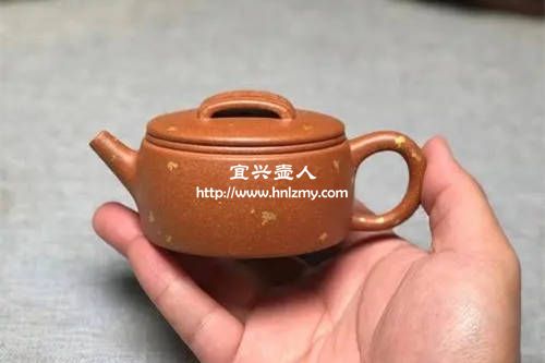 在買紫砂壺前應(yīng)該注意些什么