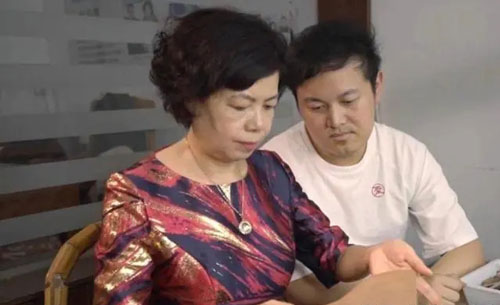 鮑雯君紫砂壺簡介