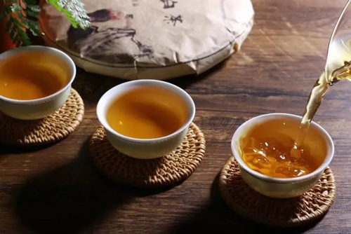 福鼎白茶能用紫砂壺泡嗎2